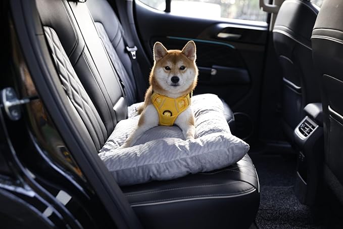 FUNNY FUZZY 2 in 1 Dog Bed Crate Pad Mat, Washable Reversible Floor Sleeping Mats,Fluffy Kennel Pad for Medium Sized Dog,Indoor Cats,Sleeping Mattress, 29.9" × 18.9", Light Grey-PawvioPets