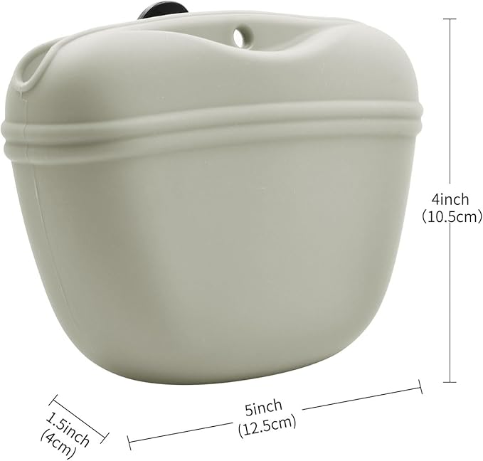 AUDWUD Silicone Dog Treat Pouch,Clip on Portable Training Container,Convenient Magnetic Buckle Closing and Waist Clip,No BPA-PawvioPets