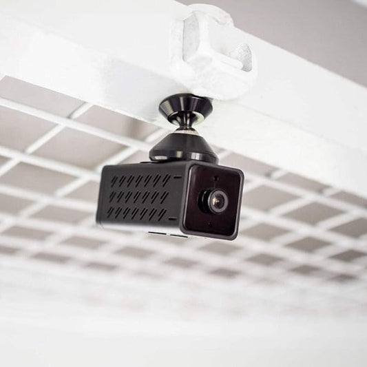 Equine Eye Voyager - Wireless Horse Trailer Camera – Live Video to Your Mobile with Night Vision, Audio - 8 Hours Battery Life - No Cell Signal Needed - Compatible with iPhone & Android Devices-PawvioPets