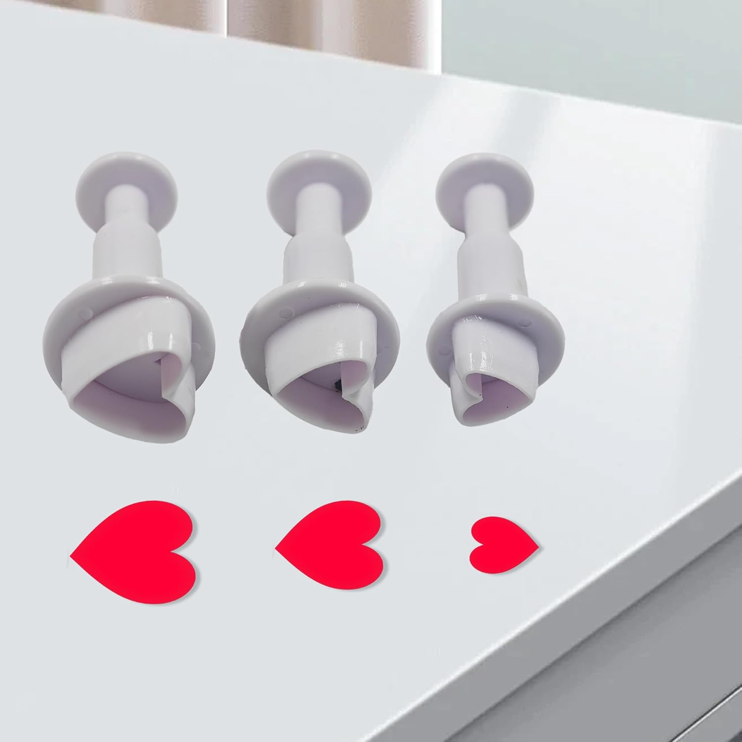 pson 3Pcs Plunger Cookie Cutter Set, Mini Plastic Biscuit Molds for Cake Decorating, Baking, Fondant, and DIY Crafts(Heart)