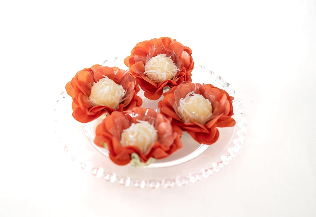 Handmade Paper Truffle Cups | Truffle Liners | Truffle Wrappers | Fominhas | Candy cups for chocolate | Forminhas de Brigadeiro | Candy liners - Pack of 20 - (Paper, Orange)