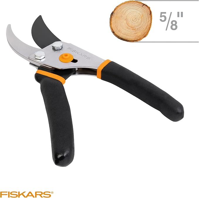 Fiskars Bypass Pruning Shears, 5/8-Inch Cut Capacity Garden Clippers, Gardening Scissors with Sharp, Rust Resistant Steel Blade-PawvioPets