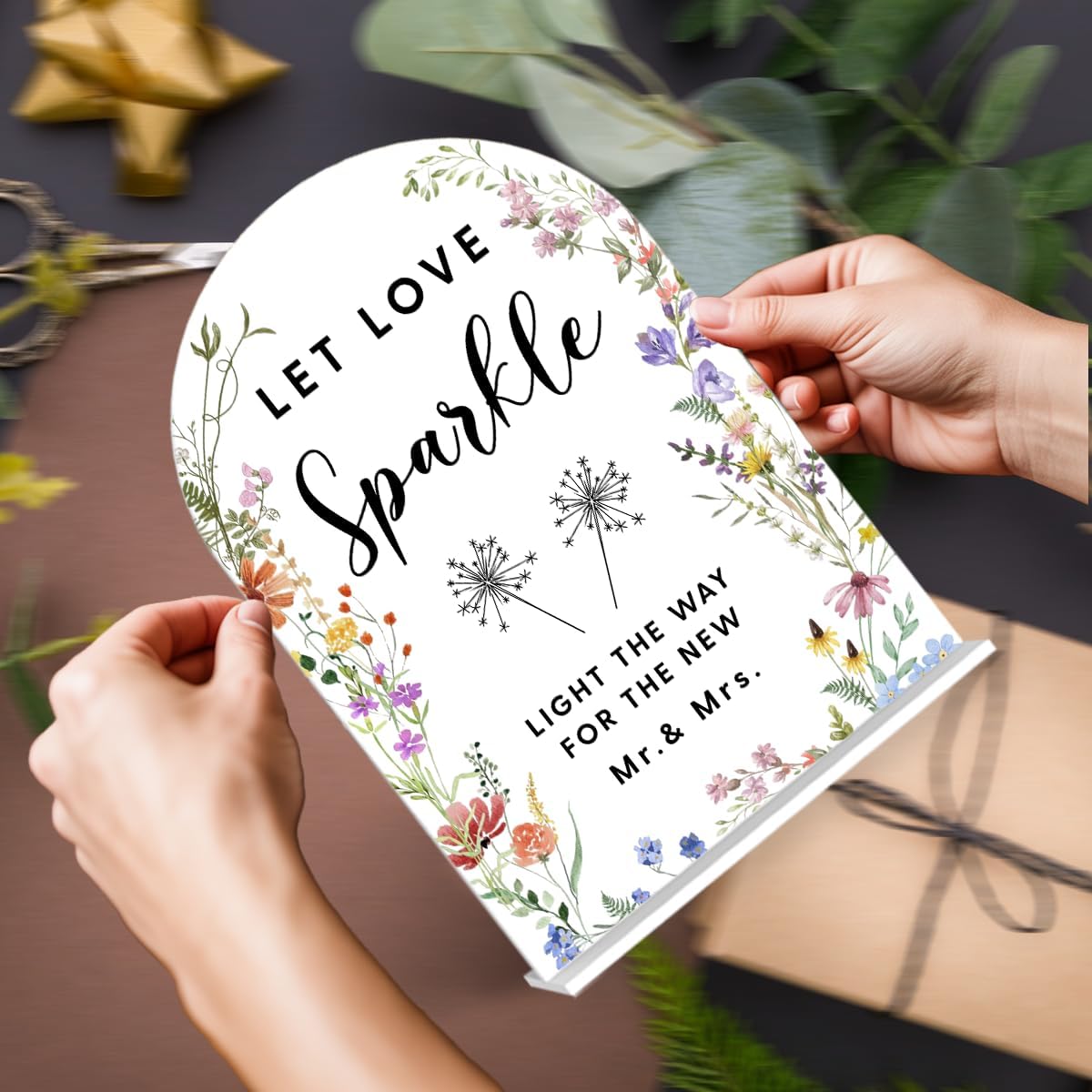 Acrylic Wedding Signs, Let Love Sparkle Signs for Marriage Reception, Bridal Shower Decorations, Modern Arched Round Top Acrylic Table Top Sign with Holder for Wedding Party (White Wildflowers)