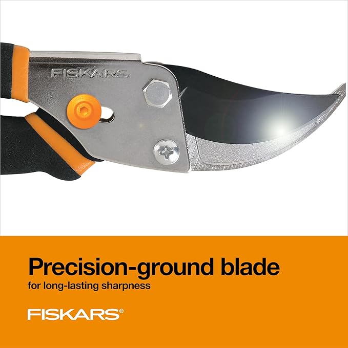 Fiskars Bypass Pruning Shears, 5/8-Inch Cut Capacity Garden Clippers, Gardening Scissors with Sharp, Rust Resistant Steel Blade-PawvioPets