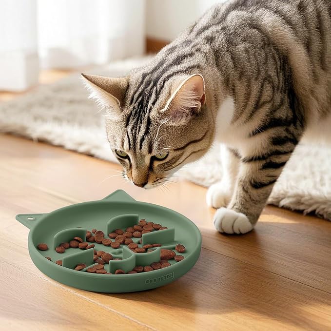 Coomazy Silicone Slow Feeder Dog Cat Bowls, Interactive Puzzle Toy for Pets Dry/Wet Food Training, Keeps Dogs Cats Busy, Prevents Puppy Kitty Overeating (Green, 0.8 Cup)-PawvioPets