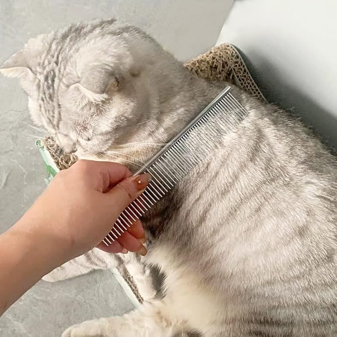 Flea and Lice Comb for Cats and Dogs - 2-in-1 Metal Round Smooth Teeth Pet Grooming Comb - Tear Stain and Mucus Crust Remover - Removes Floating Hair, Tangles, Dander (Green)-PawvioPets