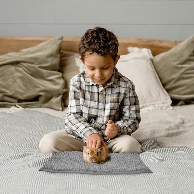 8 Pcs Guinea Pig Liner Washable Rabbit Cage Liner 16x12 Inch Guinea Pig Fleece Mats Reusable Bedding Pee Pads for Small Animals, Bunny (Gray, Green, Pink, Blue)-PawvioPets