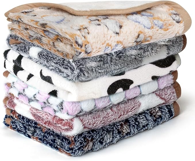 6 Pcs Absorbent Guinea Pig Blankets Washable Small Animal Fleece Bedding Cage Liners Reusable Pet Pee Pad Sleep Mat Pad Cover for Hamster Ferret Rabbit Chinchilla Hedgehog (16"x24")-PawvioPets