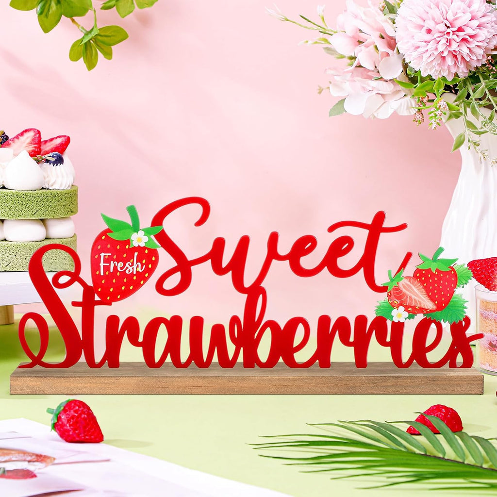 Fresh Sweet Strawberries Metal Sign Rustic Table Decor Summer Tiered Tray Decor with Wooden Base Freestanding Metal Word Sign for Home Tabletop Centerpiece Mantel Shelf Fireplace