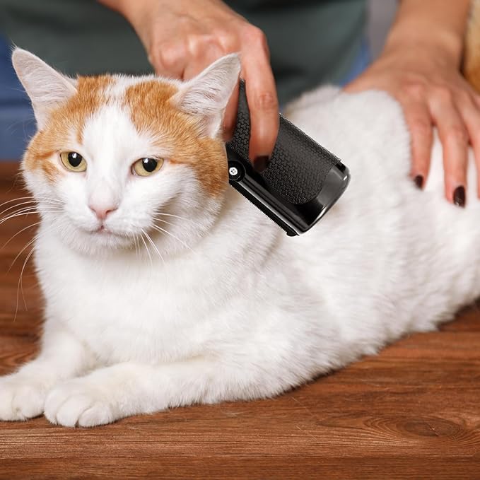 Deshedding Brush, Brush fro Shedding Grooming for Cats, Dogs, Rabbits, Horses Non-Slip Handle, Comfortable to Hold, Can Help pet Remove Shed Hair.-PawvioPets