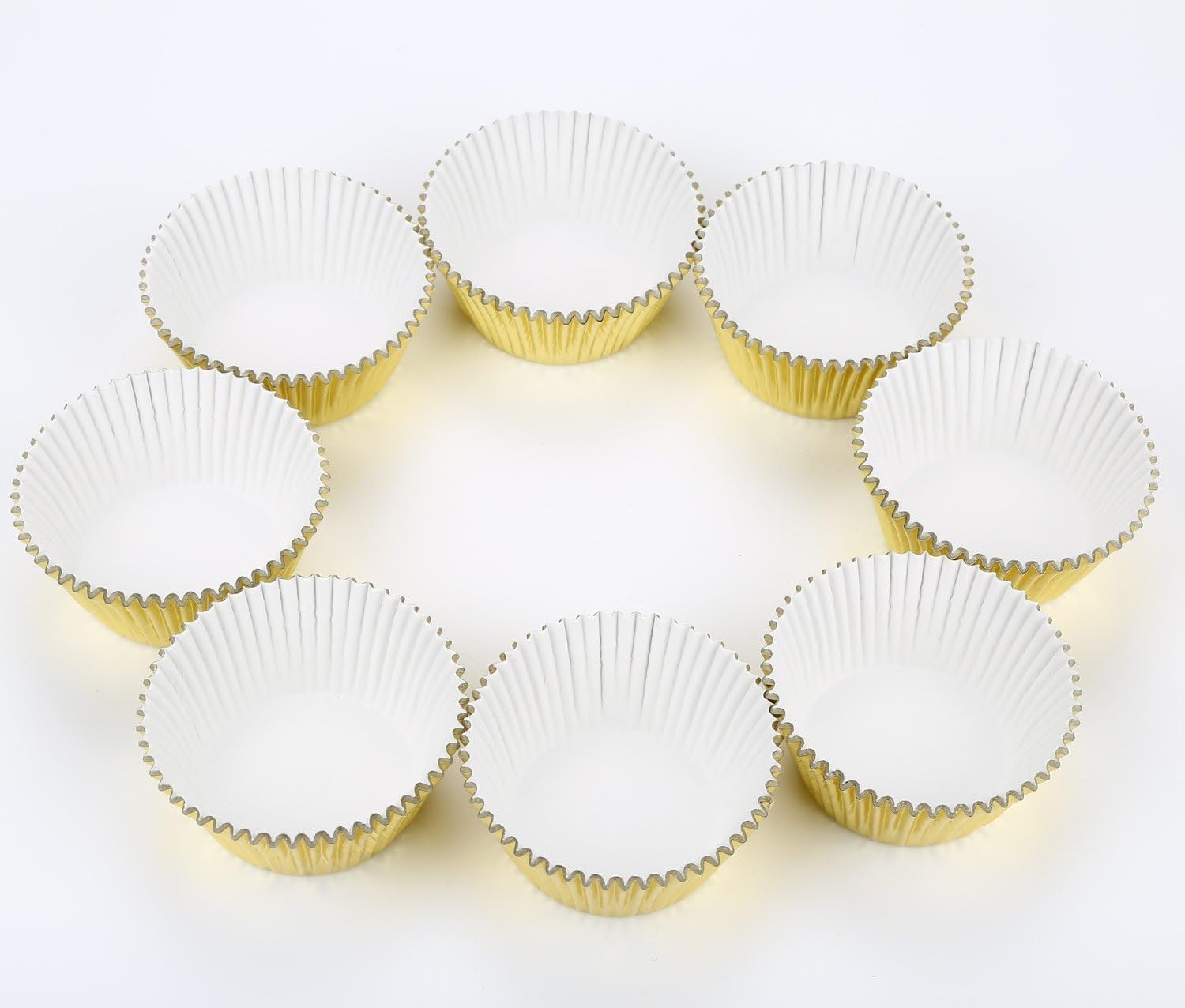 Gifbera Standard Gold Foil Cupcake Liners Wrappers Metallic Baking Cups, 200-Count