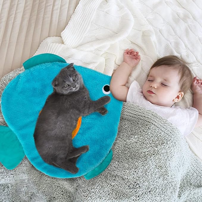 AWOOF Cat Mat, Cute Soft Catnip Mat, Cat Activity Mat Machine Washable Catnip Toys Interactive Cat Toys for Indoor Cats (Fish Shape)-PawvioPets