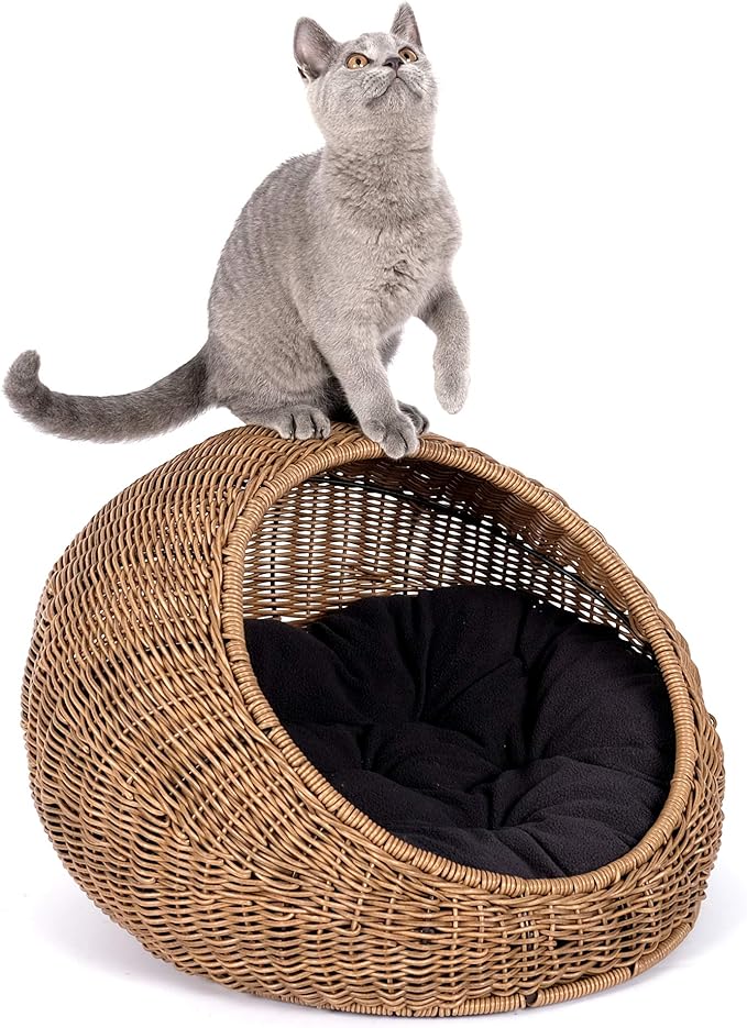 D+GARDEN Wicker Cat Bed Dome for Medium Indoor Cats - a Covered Cat Hideaway Hut of Faux Rattan Houses Pets in Dome Basket, Washable-PawvioPets