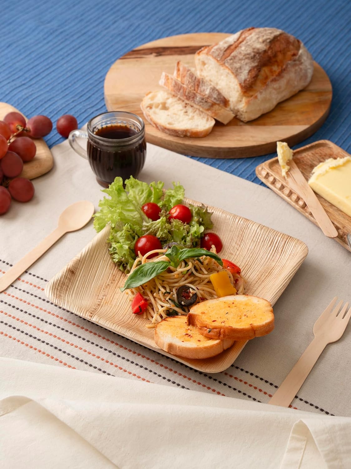 Luxe Designs Palm Leaf Plate - Eco-Friendly Disposable Dinnerware - Heavy-Duty Compostable & Biodegradable - Microwave & Oven Safe - 8" Set of 50