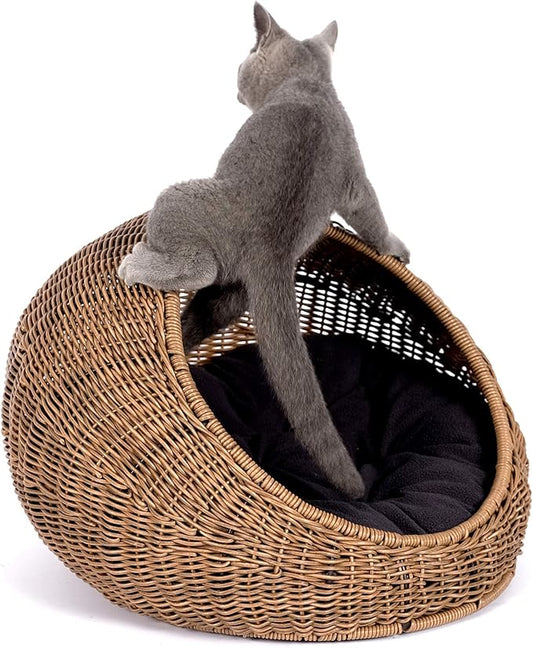 D+GARDEN Wicker Cat Bed Dome for Medium Indoor Cats - a Covered Cat Hideaway Hut of Faux Rattan Houses Pets in Dome Basket, Washable-PawvioPets