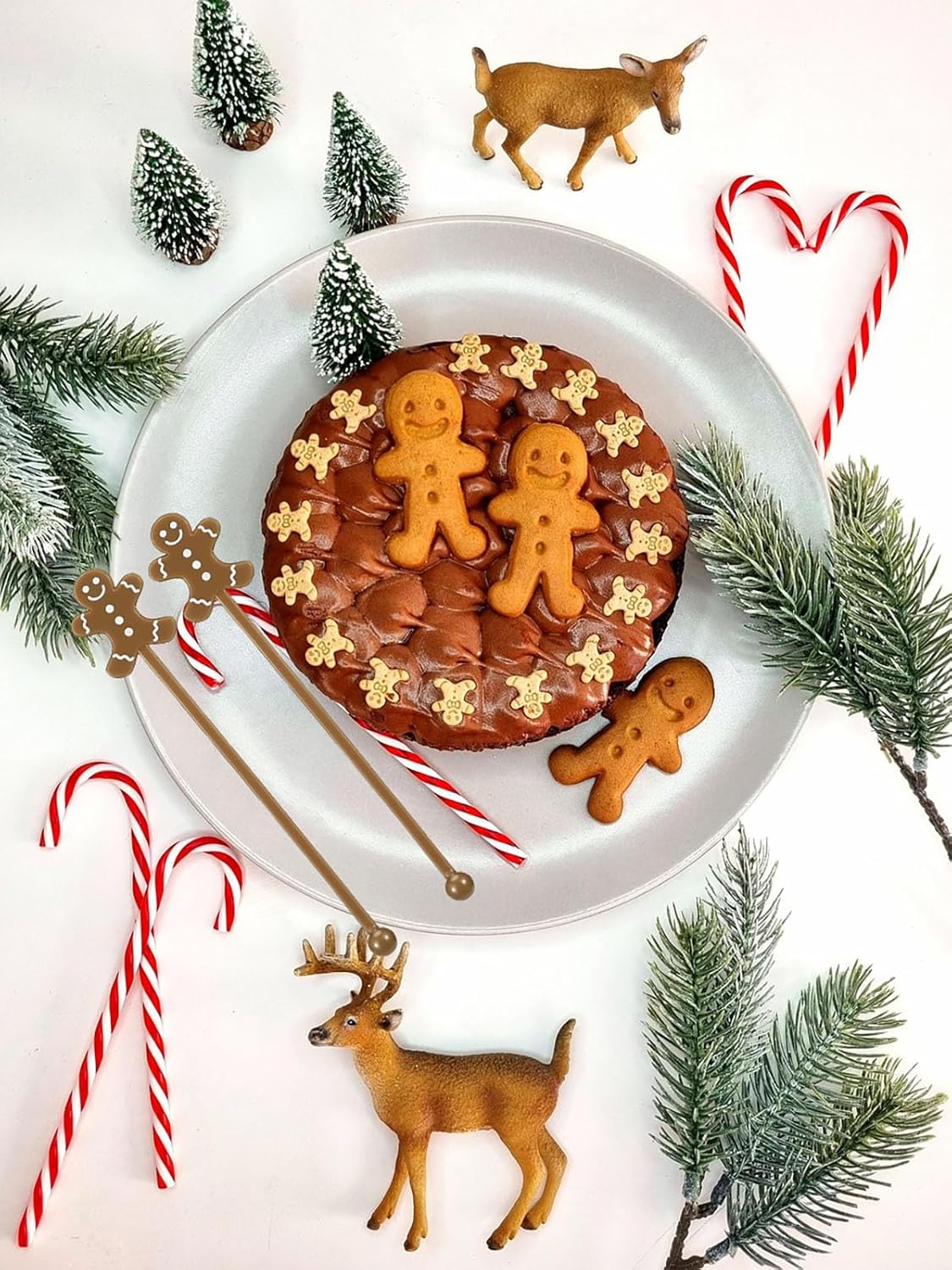 50 Pcs Christmas Drink Stirrers Xmas Coffee Stir Sticks Plastic Swizzle Sticks Cocktail Mixers for Holiday Party Supplies Hot Drinks Cocoa Bar Decoration