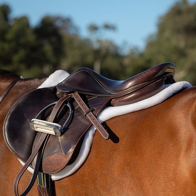 Equinavia Eidsvoll Close Contact English Saddle Pad | Horse Saddle Pad with Shock Absorbing Fleece Top | Hook & Loop Billet Straps, Secure Fit | Breathable for All Riding Styles-PawvioPets