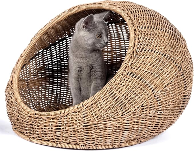 D+GARDEN Wicker Cat Bed Dome for Medium Indoor Cats - a Covered Cat Hideaway Hut of Faux Rattan Houses Pets in Dome Basket, Washable-PawvioPets