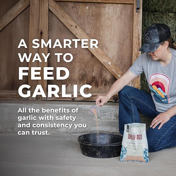 Daily Red Fortified w/Garlic - Horse Vitamin & Mineral Supplement 5 lb Pouch-PawvioPets
