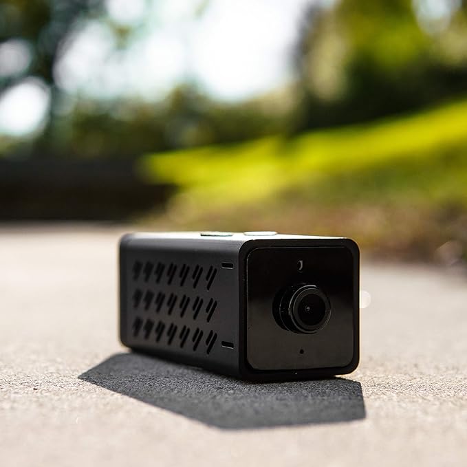 Equine Eye Voyager - Wireless Horse Trailer Camera – Live Video to Your Mobile with Night Vision, Audio - 8 Hours Battery Life - No Cell Signal Needed - Compatible with iPhone & Android Devices-PawvioPets