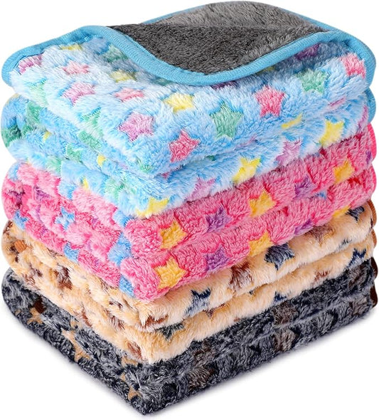 4 Pcs Waterproof Guinea Pig Blankets Washable Small Animal Fleece Bedding Absorbent Guinea Pig Cage Liners Reusable Pet Pee Pad Sleep Mat Pad Cover for Hamster Ferret (Star Pattern,12 x 12 Inch)-PawvioPets