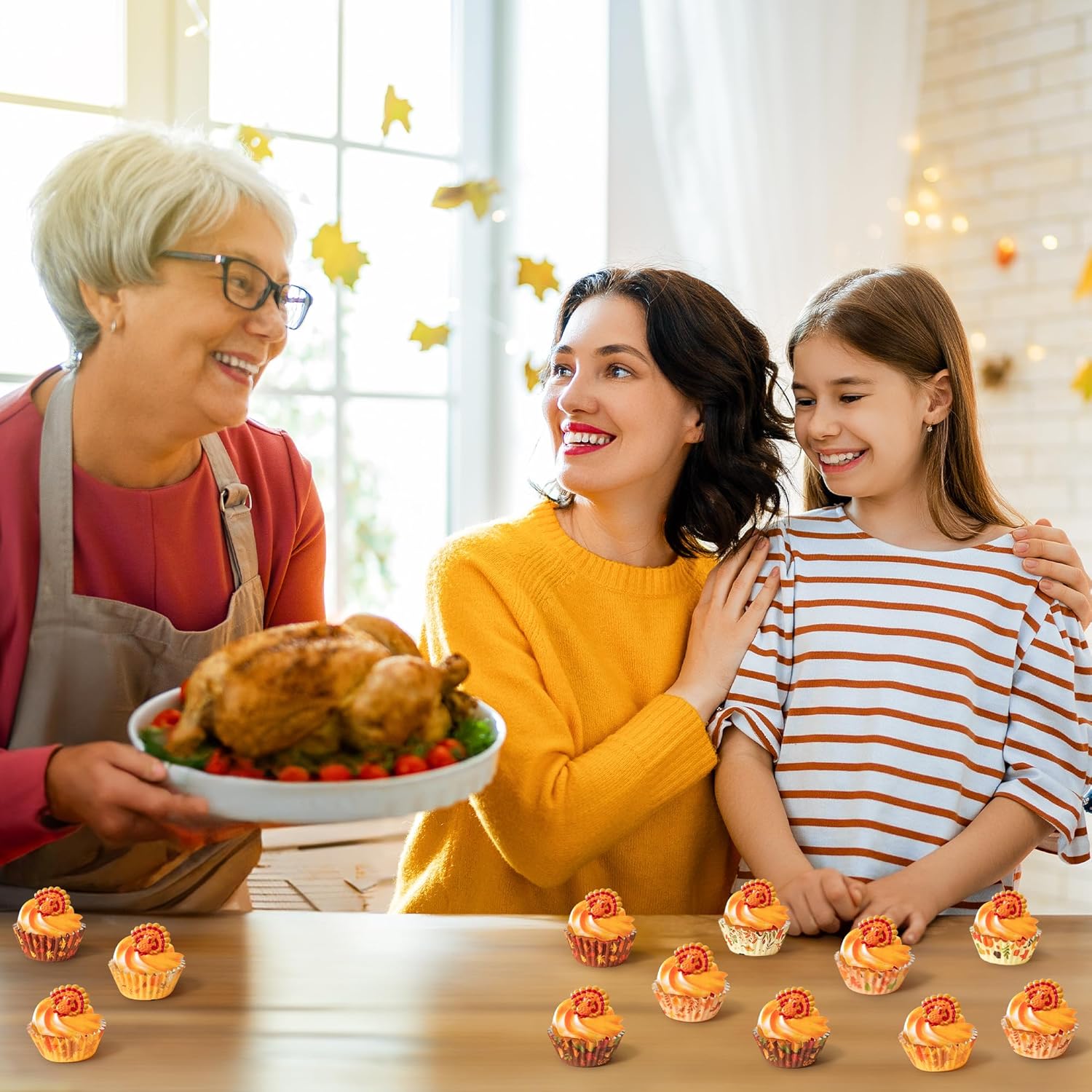 COcnny Thanksgiving Mini Cupcake Liners - 600pcs Fall Baking Cups Muffin Cupcakes Wrappers, Pumpkin Maple Leaf Turkey Cake Wrap Making Supplies for Thanksgiving Autumn Halloween Party (10 Styles)