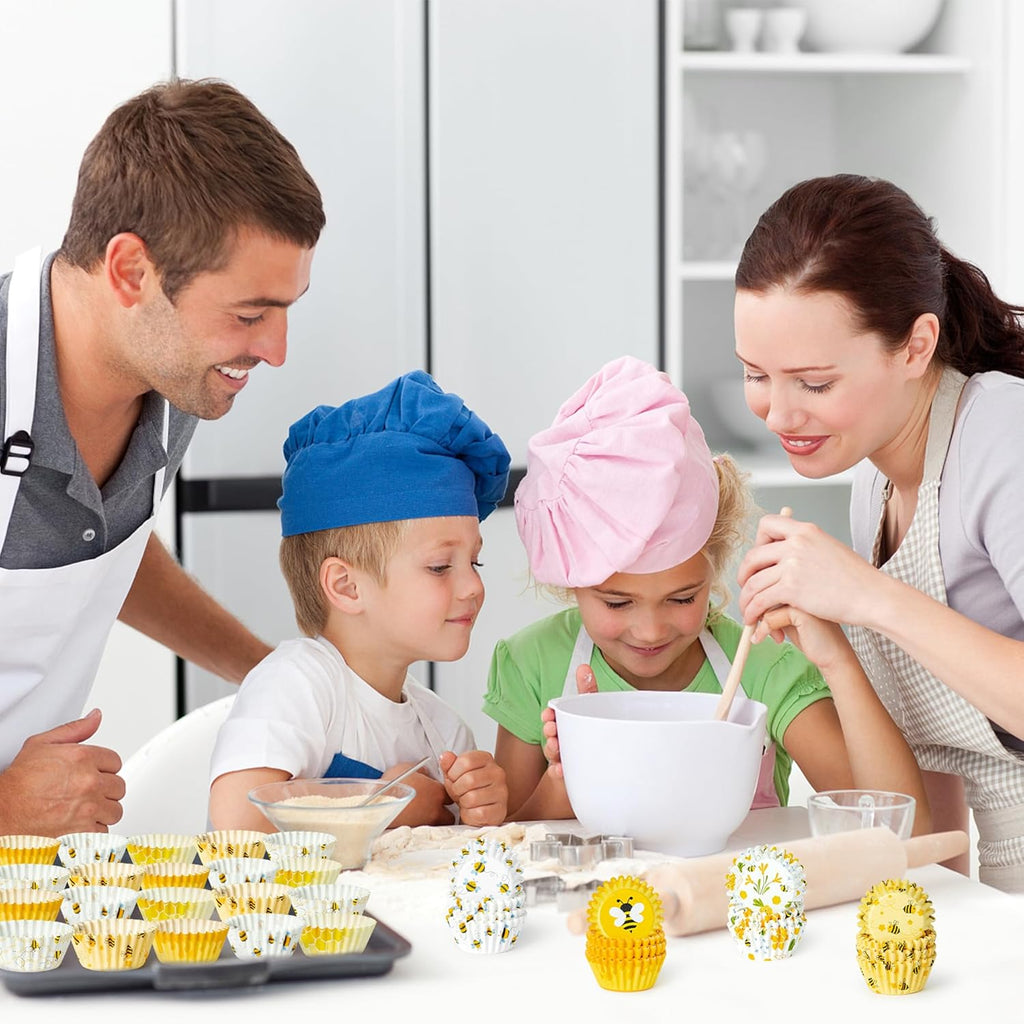 COcnny Bee Mini Cupcake Liners - 600pcs Summer Baking Cups Muffin Paper Cupcakes Wrappers for Birthday Party, Yellow Honey Candy Cake Chocolate Wrap Making Supplies for Baby Shower Wedding (10 Styles)