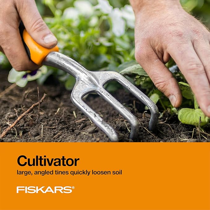 Fiskars 3-in-1 Garden Tool Set, Includes Trowel, Transplanter, and Cultivator for Outdoor Gardening, Ergonomic Yard Tool Kit-PawvioPets