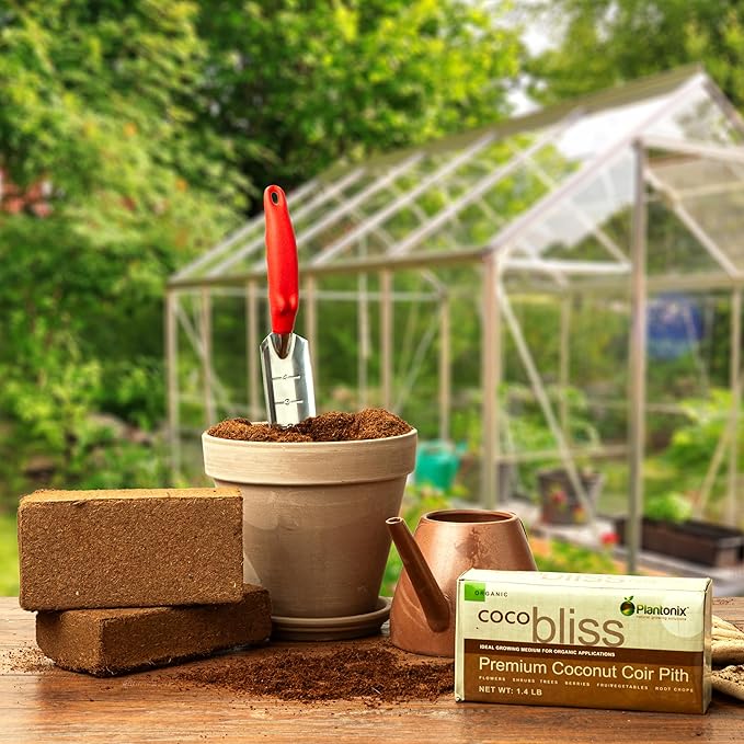 Coco Coir Brick (650gms) - Organic Coco Coir for Plants & Gardening - OMRI-Listed Cocopeat for Garden Soil, Seed Starter Soil, & Mulch - Coconut Coir Brick - Coconut Fiber Potting Mix-PawvioPets