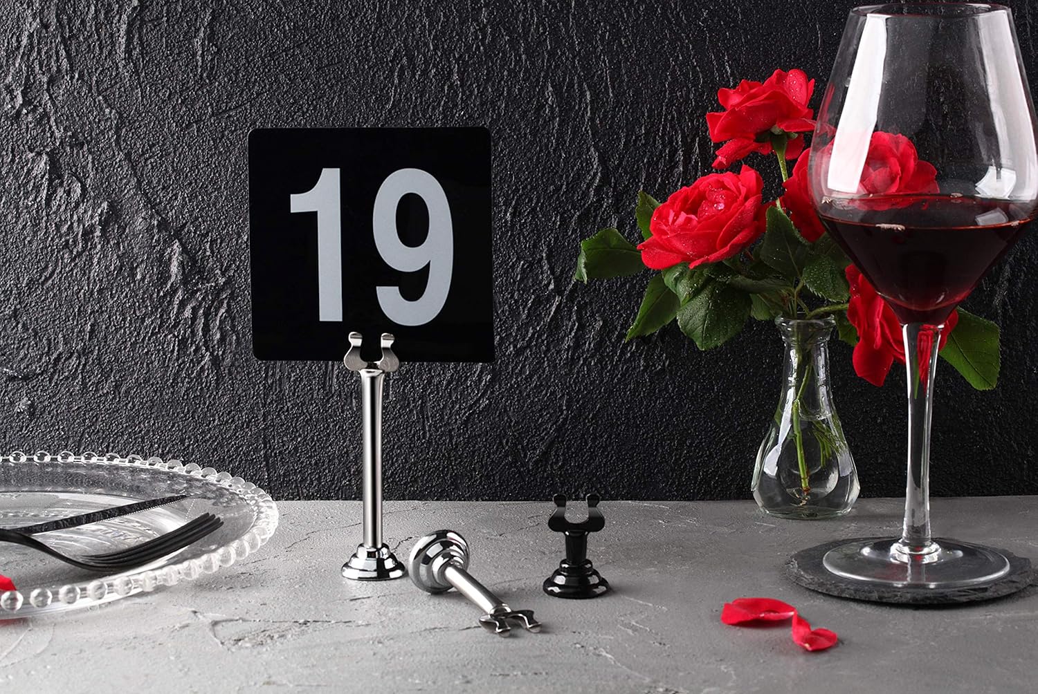 New Star Foodservice 27747 Triton/Ring-Clip Number Holder/Number Stand/Place Card Holder, Set of 12, 1.5-Inch, Black