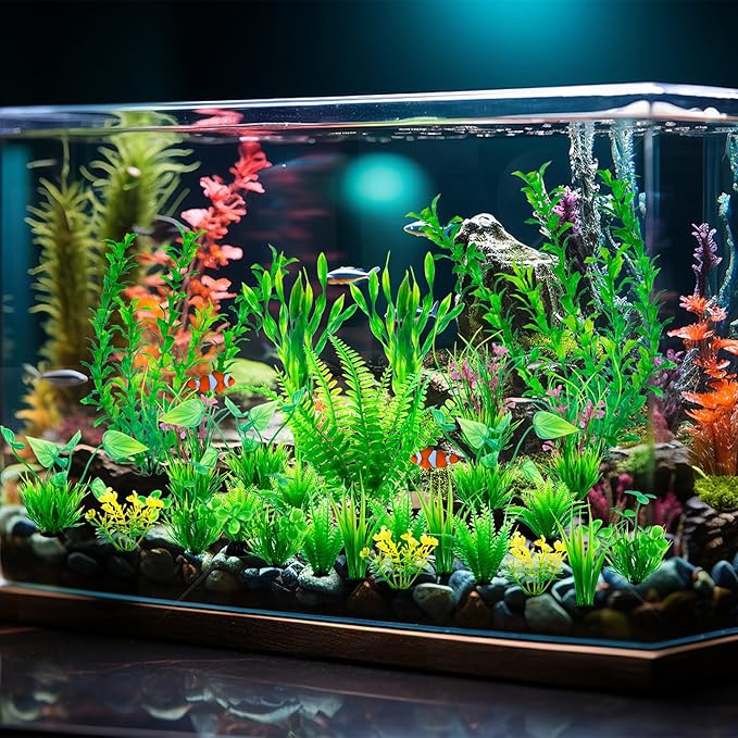 Ameliade Aquarium Artificial Green Plastic Plants Decorations 26 PCS Large Fish Tank Accessories Goldfish Betta Tank Decor-PawvioPets