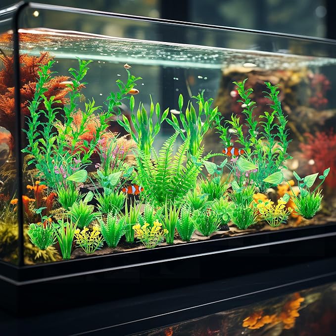 Ameliade Aquarium Artificial Green Plastic Plants Decorations 26 PCS Large Fish Tank Accessories Goldfish Betta Tank Decor-PawvioPets