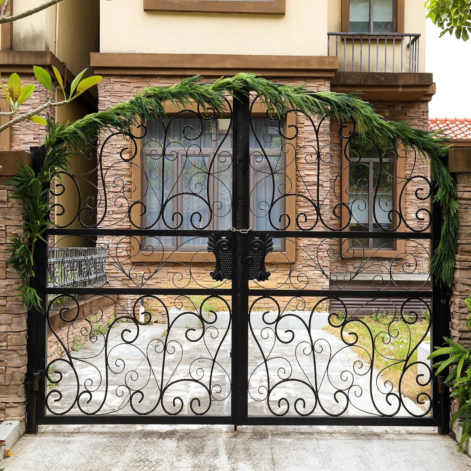 4 Pcs Artificial Norfolk Pine Garlands Christmas, 6 FT Dense Real Touch Winter Pine Garland Ornament, Green Artificial Greenery Garland for Table, Mantle, Wall, Indoor, Outdoor Christmas Decorations